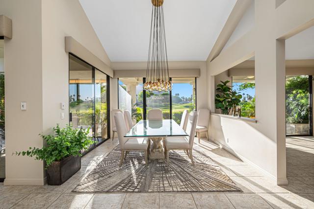 55197 Southern, La Quinta CA: https://media.crmls.org/mediaz/6bd4b805-626a-41be-85ca-d3905216ef05.jpg