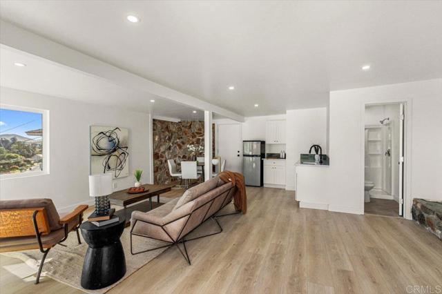 Detail Gallery Image 33 of 65 For 874 Hacienda Dr, El Cajon,  CA 92020 - 5 Beds | 4 Baths