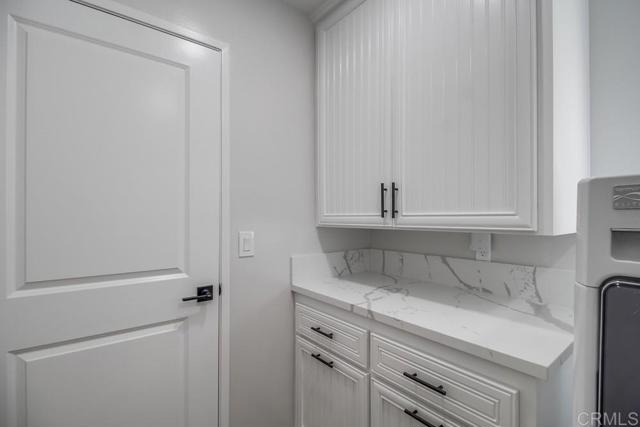 12580 Oaks North Drive, San Diego CA: https://media.crmls.org/mediaz/6bd67932-6fb0-4fac-9bbb-ba774e4aa59a.jpg