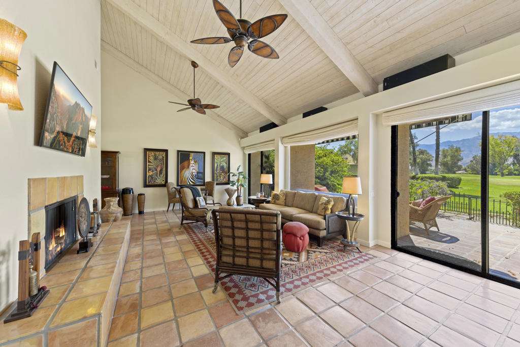 MLS #219130229DA image #6