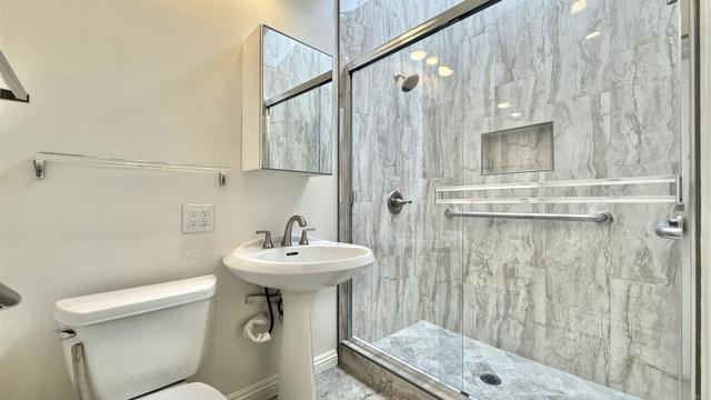 Detail Gallery Image 59 of 74 For 6611 Avenida De Las Pescas, La Jolla,  CA 92037 - 4 Beds | 3 Baths