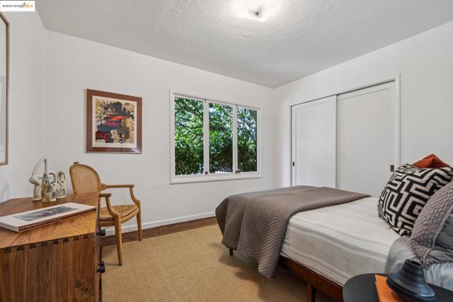 16 Muir Way, Berkeley CA: https://media.crmls.org/mediaz/6bd91a13-ad7b-432c-979e-4bd0a4174e8c.jpg