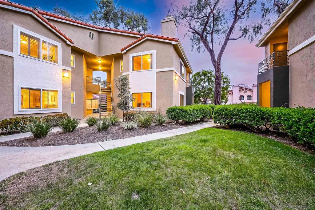 7597 Charmant Dr - photo 11