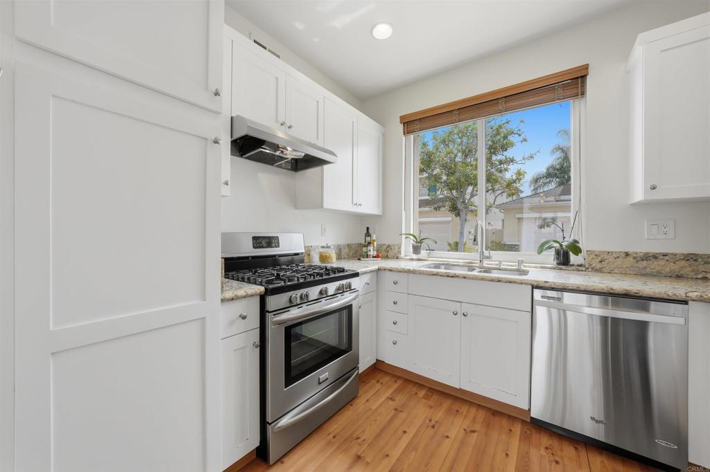 9741 Stonecrest Boulevard - photo 6