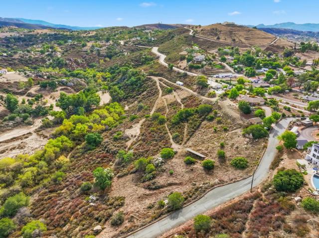 Detail Gallery Image 18 of 49 For #3 Hatfield Ln, Ramona,  CA 92065 - – Beds | – Baths