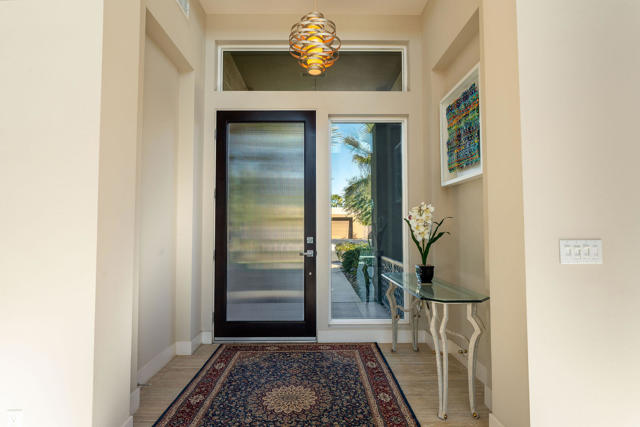 15 Via Montagna, Rancho Mirage CA: https://media.crmls.org/mediaz/6bdbdf78-6700-4067-8c66-418fddf212d6.jpg