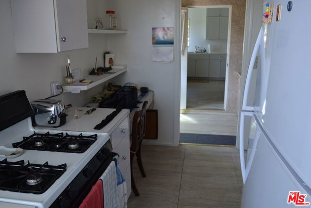 331 CORNELL Drive photo 8