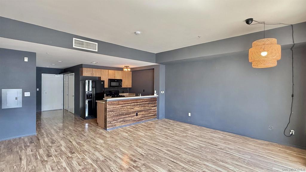 445 Island Ave - photo 3