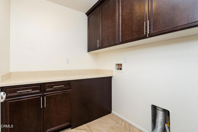 Detail Gallery Image 25 of 67 For 24863 Carbon Ln, Valencia,  CA 91354 - 4 Beds | 3/1 Baths