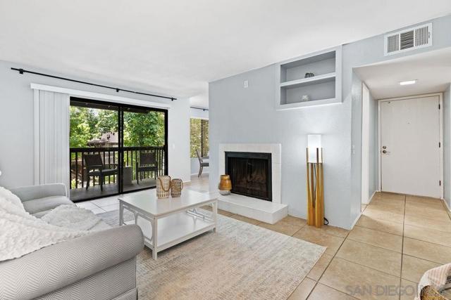 2157 Arnold Way, Alpine CA: https://media.crmls.org/mediaz/6bdcdb64-44b3-4351-975e-8937186f1b5b.jpg