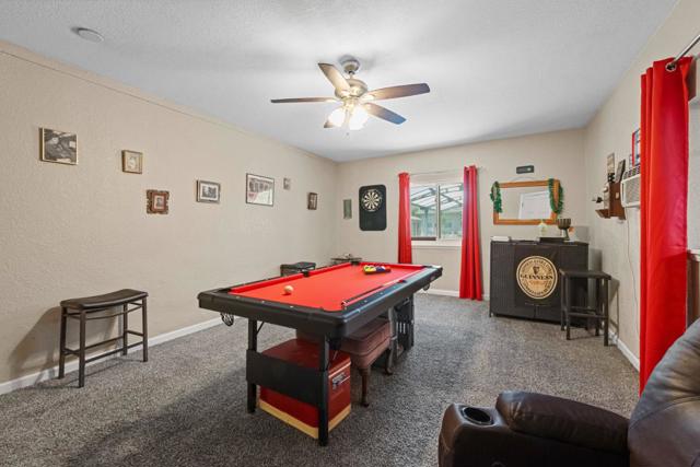 312 Oakshire Avenue, Modesto CA: https://media.crmls.org/mediaz/6bdd4e83-0c61-4f14-bd38-5da3ea71a01e.jpg