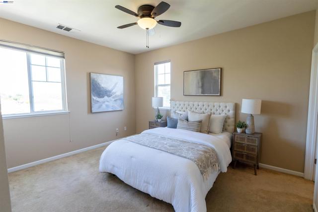 742 N 6th St, San Jose CA: https://media.crmls.org/mediaz/6bdecfe9-6ebb-42b0-b327-f59d43788819.jpg