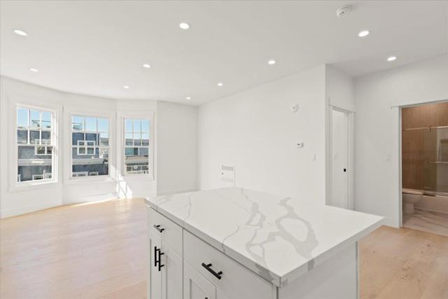 Image 7 of 19 For 3548 Pierce Street