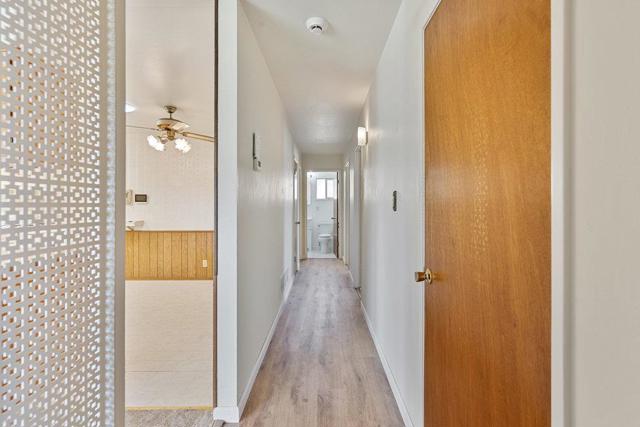 582 E Alvin Drive, Salinas CA: https://media.crmls.org/mediaz/6bdefaaf-8ca2-4b50-b2cb-b7e4d398454b.jpg