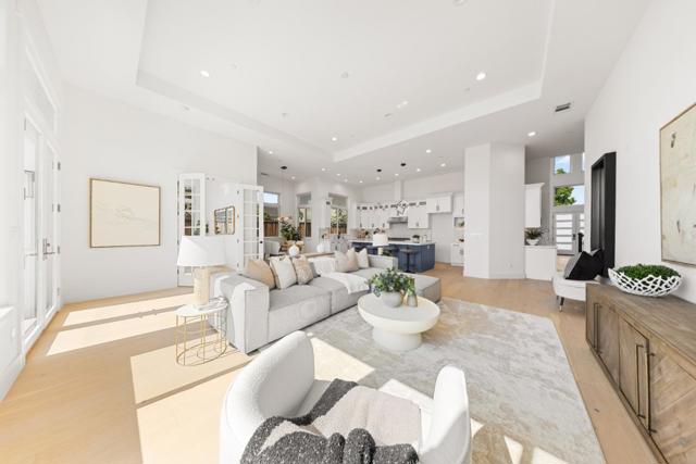 1094 Windsor Street, San Jose CA: https://media.crmls.org/mediaz/6bdf2c9b-dc04-448d-a9e1-48476bc00f05.jpg