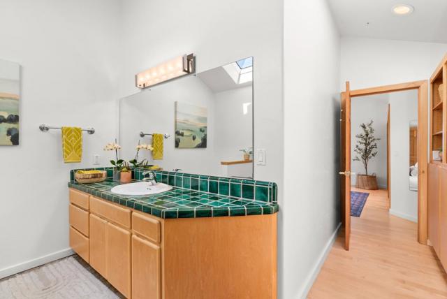3135 Mar Vista Drive, Aptos CA: https://media.crmls.org/mediaz/6bdf3d05-7543-40f8-b8b9-8f416fec4144.jpg