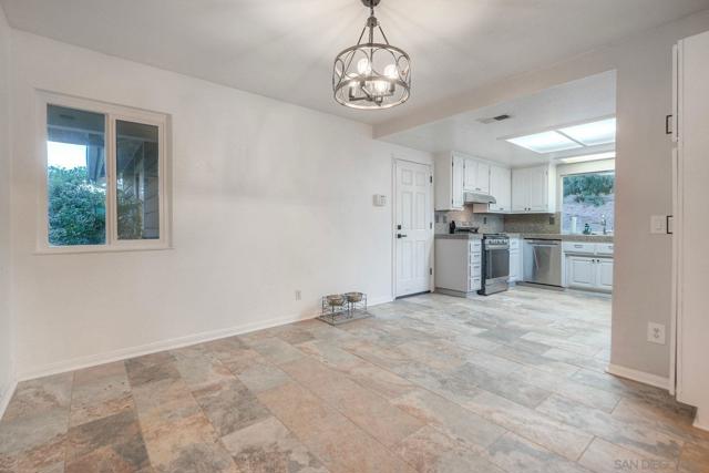 23003 Arjo Lane, Ramona, California 92065, 3 Bedrooms Bedrooms, ,2 BathroomsBathrooms,Single Family Residence,For Sale,Arjo Lane,250040733SD