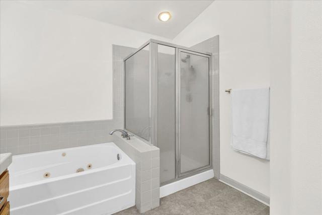 493 Churchill Way, Salinas CA: https://media.crmls.org/mediaz/6be1d6ec-b29c-44be-8b44-94b4f466ea69.jpg