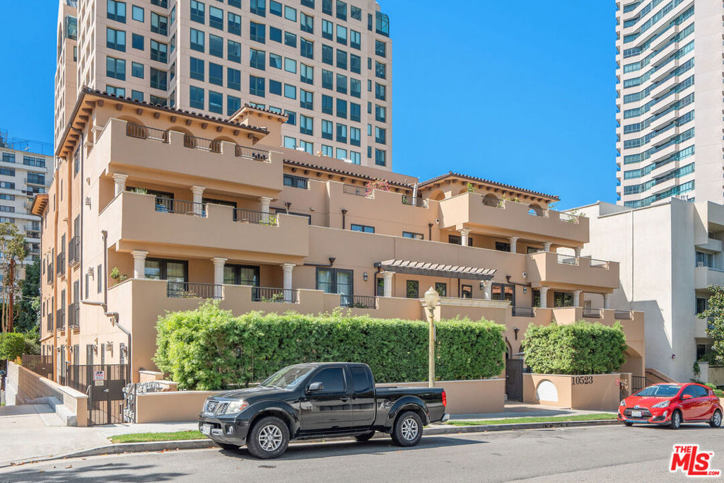 10523 Ashton Avenue #301