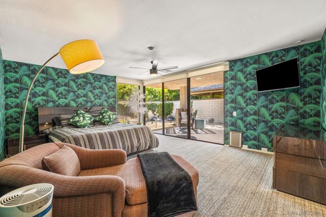 142 Yale Dr, Rancho Mirage CA: https://media.crmls.org/mediaz/6be3a7c7-e2dc-4bcd-bece-69a49ce296cb.jpg