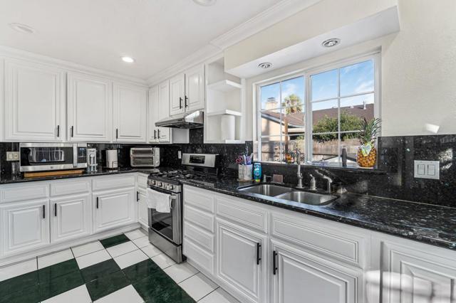787 Macredes Avenue, San Jose CA: https://media.crmls.org/mediaz/6be3ab41-51c3-4163-9905-701c91cc35c4.jpg