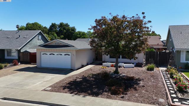 676 Colusa Way, Livermore CA: https://media.crmls.org/mediaz/6be470f4-9a8b-4115-8fd5-01569a1493c4.jpg