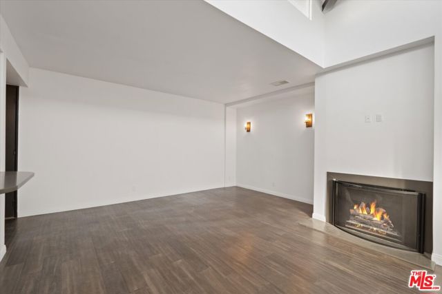 2175 S Beverly Glen Boulevard, Los Angeles CA: https://media.crmls.org/mediaz/6be648ff-0851-4d7d-a3f9-8670c85a398d.jpg