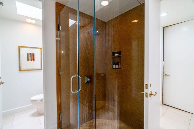 61 Mayfair Drive, Rancho Mirage CA: https://media.crmls.org/mediaz/6be67212-f854-4670-8539-a6dd4c326da9.jpg