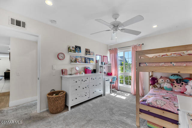 30 S Ellis Place, Newbury Park CA: https://media.crmls.org/mediaz/6be68e0b-74b4-4926-930d-dc6a476ec128.jpg