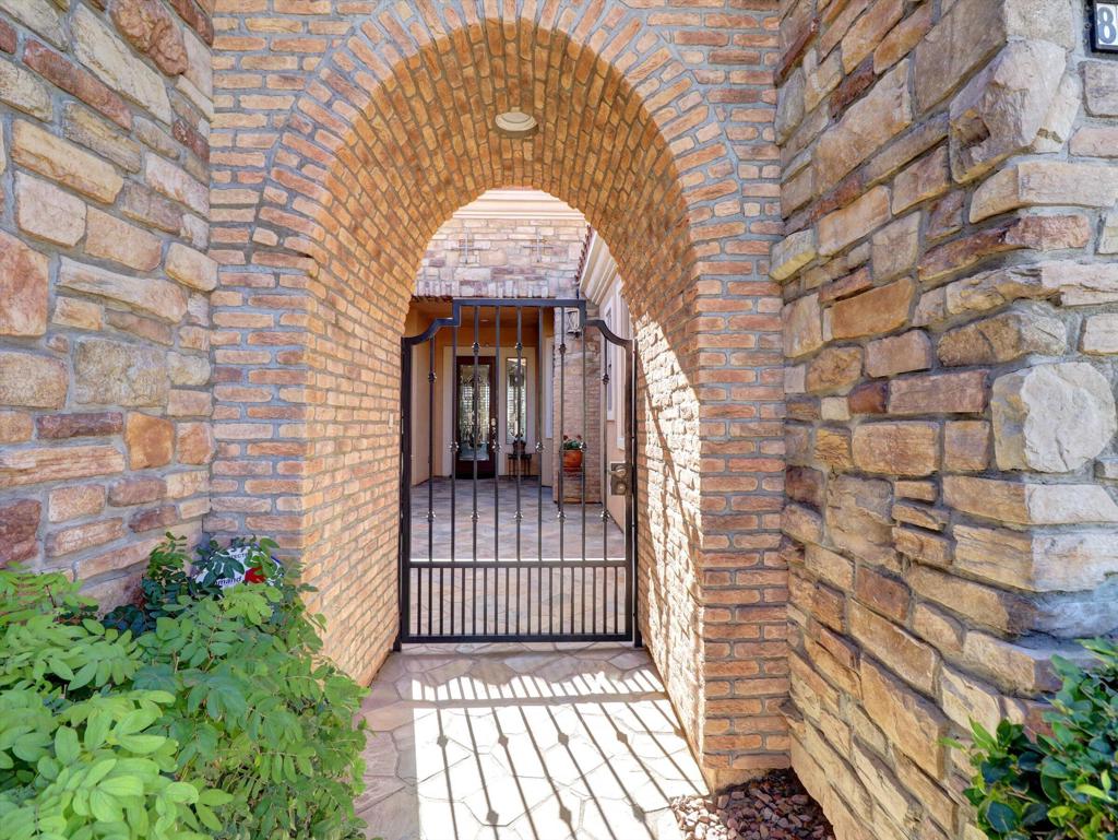 MLS #219138310DA image #5