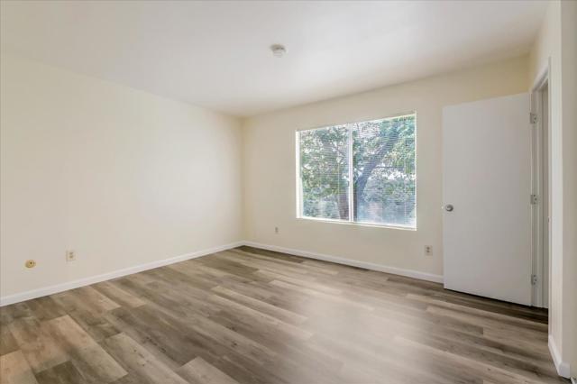 Image 23 of 38 For 6325 Dinamica Way