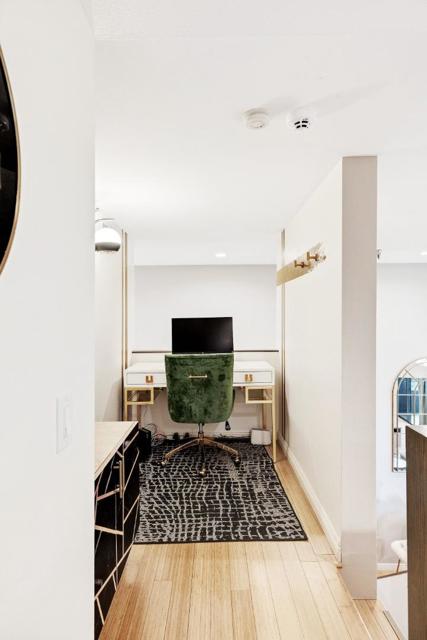 420 Esplanade, Redondo Beach, California 90277, 2 Bedrooms Bedrooms, ,2 BathroomsBathrooms,Residential,For Sale,Esplanade,ML82036336