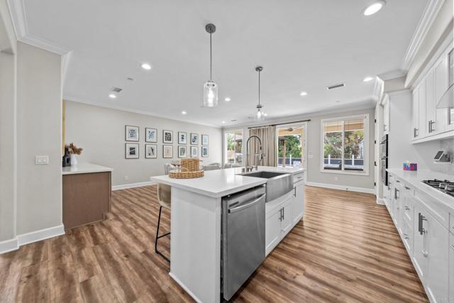 40359 Heirloom Court, Murrieta CA: https://media.crmls.org/mediaz/6be8f317-5af7-43c6-86e2-ec0c1cb0aca6.jpg
