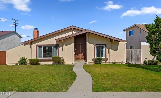 Detail Gallery Image 1 of 1 For 1150 Camelot Way, Oxnard,  CA 93030 - 3 Beds | 2 Baths