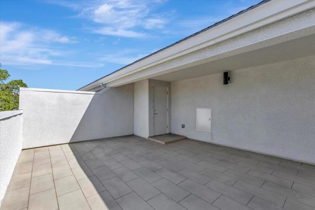 2739 Oak Road, Walnut Creek CA: https://media.crmls.org/mediaz/6be9458c-4538-4814-9ba4-c011f4e7d101.jpg