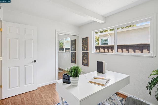 2838 Loma Vista Ave, Concord CA: https://media.crmls.org/mediaz/6be9a6c2-d261-4f20-944f-720a2e7b02e4.jpg