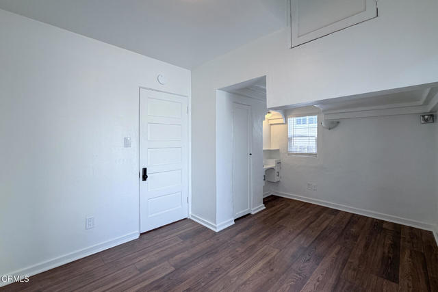 Detail Gallery Image 18 of 35 For 117 Van Nuys Ave, Oxnard,  CA 93035 - 3 Beds | 2 Baths