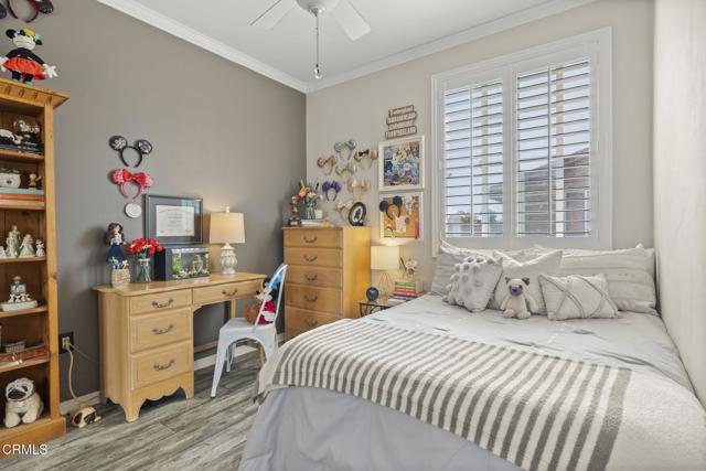 1524 Windshore Way, Oxnard CA: https://media.crmls.org/mediaz/6bee37e4-5bc2-4fb6-a3a8-797830e1e1ce.jpg