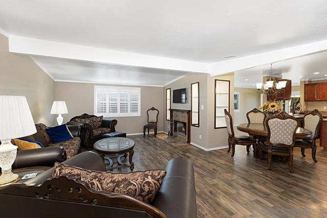 Image 4 of 28 For 4870 Mt Armour Dr