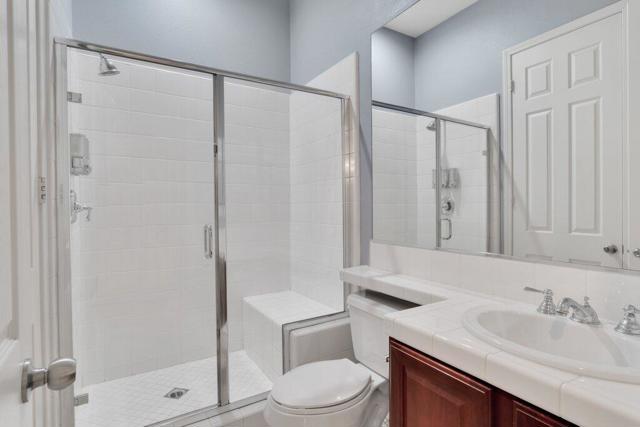 43996 Salpare Place, Indio CA: https://media.crmls.org/mediaz/6bf3da81-deef-4c72-84c3-3702c72b9ef2.jpg