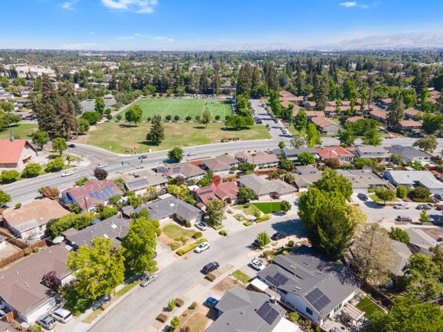 689 Springwood Drive, San Jose CA: https://media.crmls.org/mediaz/6bf4be1d-e594-42ad-ab7a-4fb2e574c23d.jpg