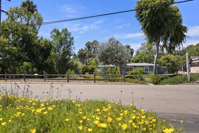 10705 Louisa Dr., La Mesa CA: https://media.crmls.org/mediaz/6bf70a69-463a-4ceb-90ac-9f2ba40c3069.jpg