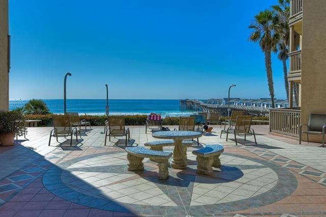 4465 Ocean Blvd, San Diego CA: https://media.crmls.org/mediaz/6bf737b5-c0d3-4373-a55e-6d84806f8055.jpg