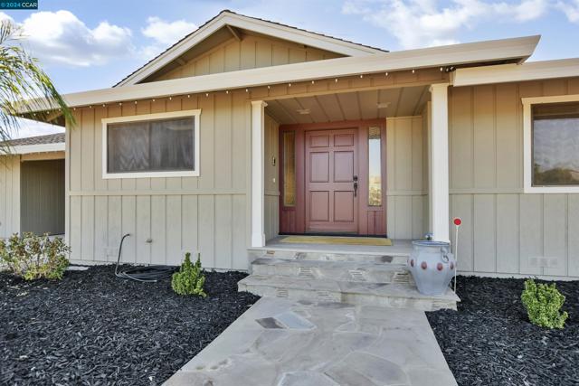Image 4 of 33 For 1700 Ohara Ave