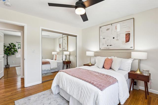 19927 Conrad Ct, Castro Valley CA: https://media.crmls.org/mediaz/6bf846ea-b5bc-429f-84a4-4b9852f23640.jpg