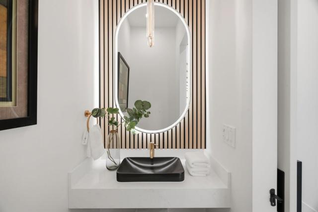 Image 57 of 86 For 15400 Herring Avenue