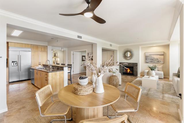 5470 La Jolla Boulevard, La Jolla CA: https://media.crmls.org/mediaz/6bf8e9b7-0136-48ff-88fd-0166ccd458d8.jpg