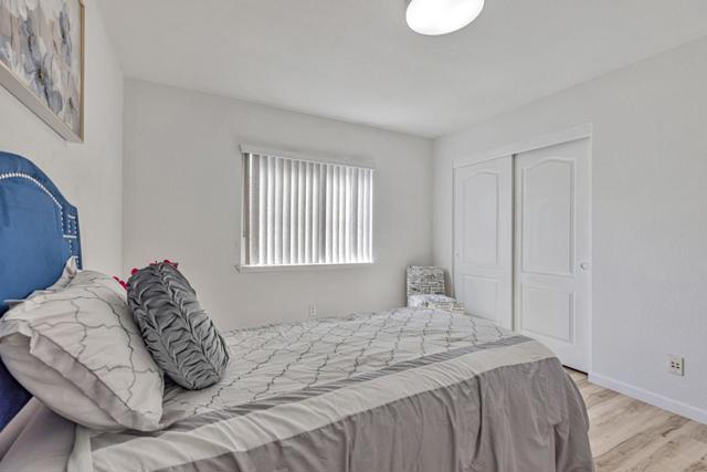 202 W Fauna Avenue, Mountain House CA: https://media.crmls.org/mediaz/6bf97de5-ac83-45c3-b36b-85b63454c14f.jpg