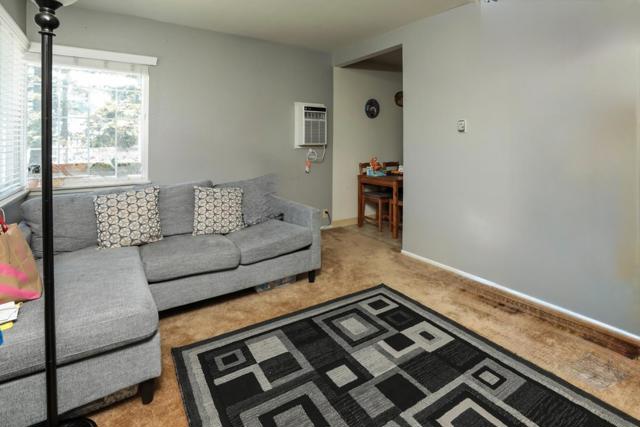 494 Dover Way, Campbell CA: https://media.crmls.org/mediaz/6bf9fc09-5785-4bcc-b88a-ac85e073580e.jpg