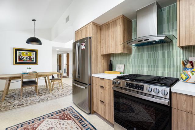 72690 Yucca Court, Palm Desert CA: https://media.crmls.org/mediaz/6bfa20b4-239a-462b-b24e-36cb4226c30b.jpg